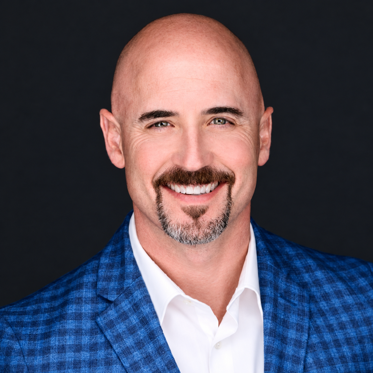 Travis Smith